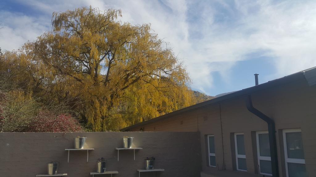 Upper House Guesthouse Clarens Exteriör bild